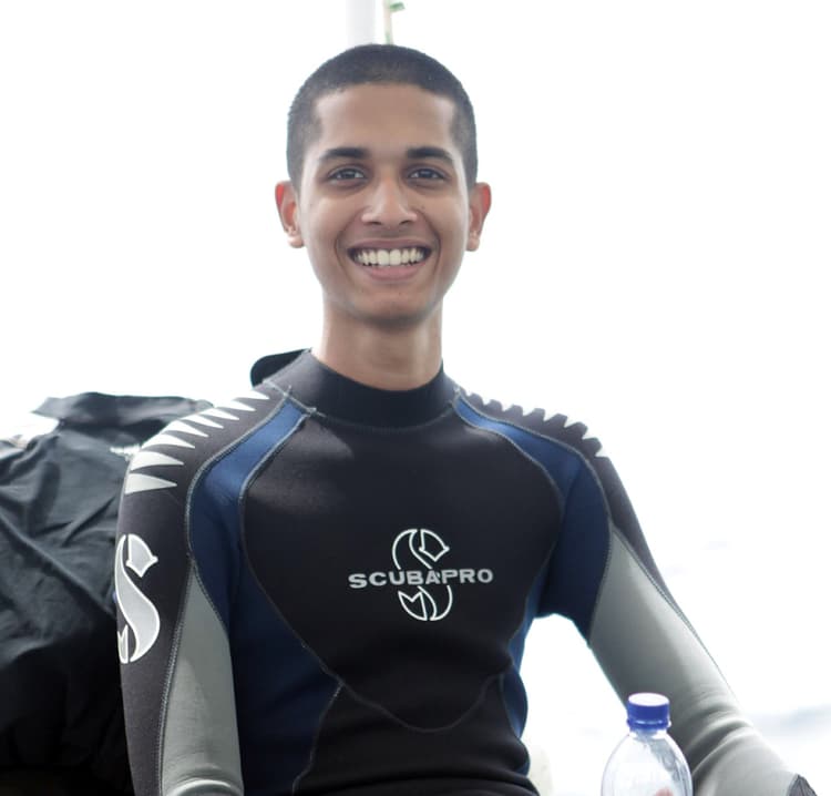 Rahil Rodrigues , Dive Instructor