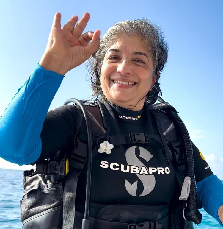Jessy Jacob, 60 yrs